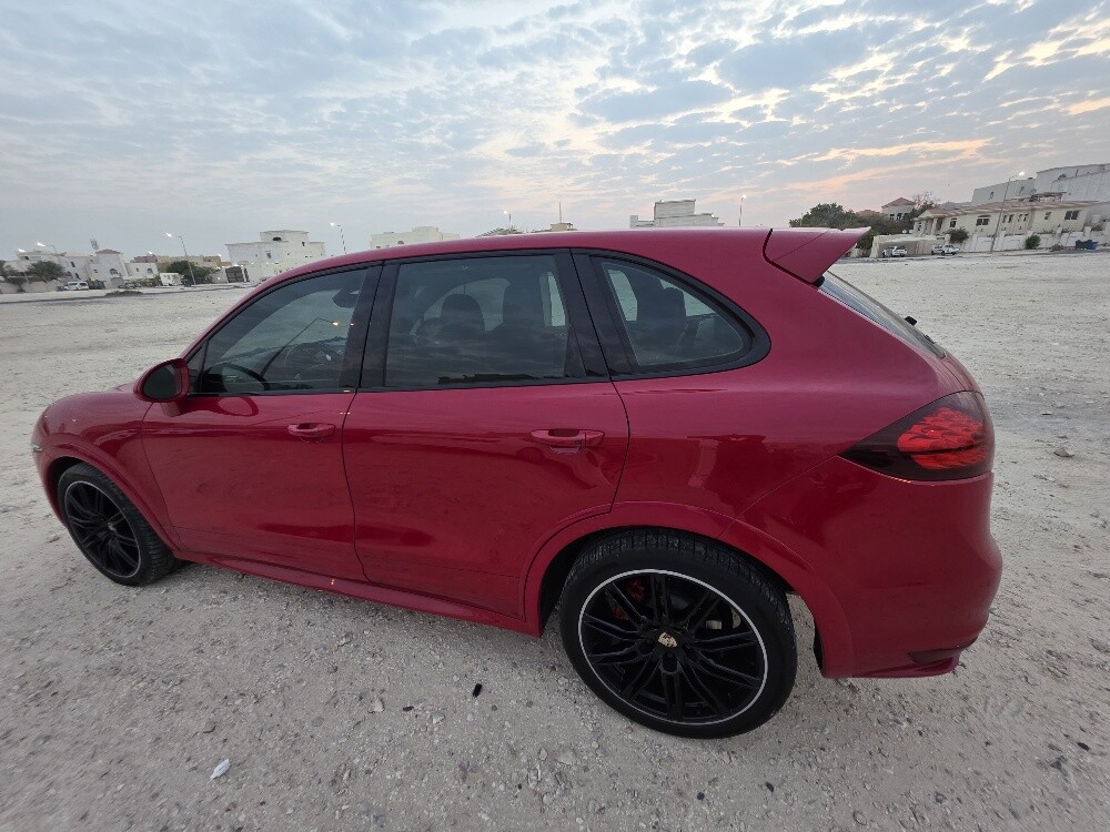 PORSHE CAYENNE GTS - 4