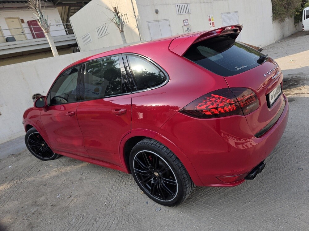 PORSHE CAYENNE GTS - 5
