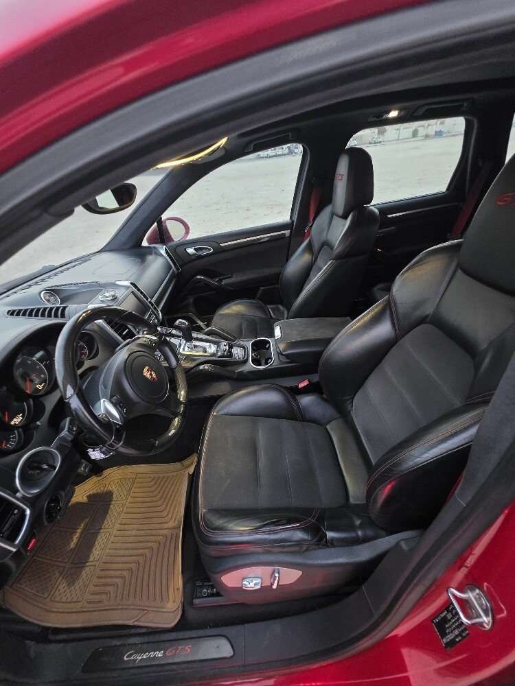 PORSHE CAYENNE GTS - 9