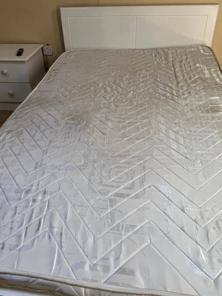 single bedroom - 2