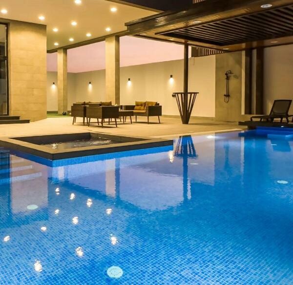 LUXURY VILLA W/ POOL - SIMAISMA - 4