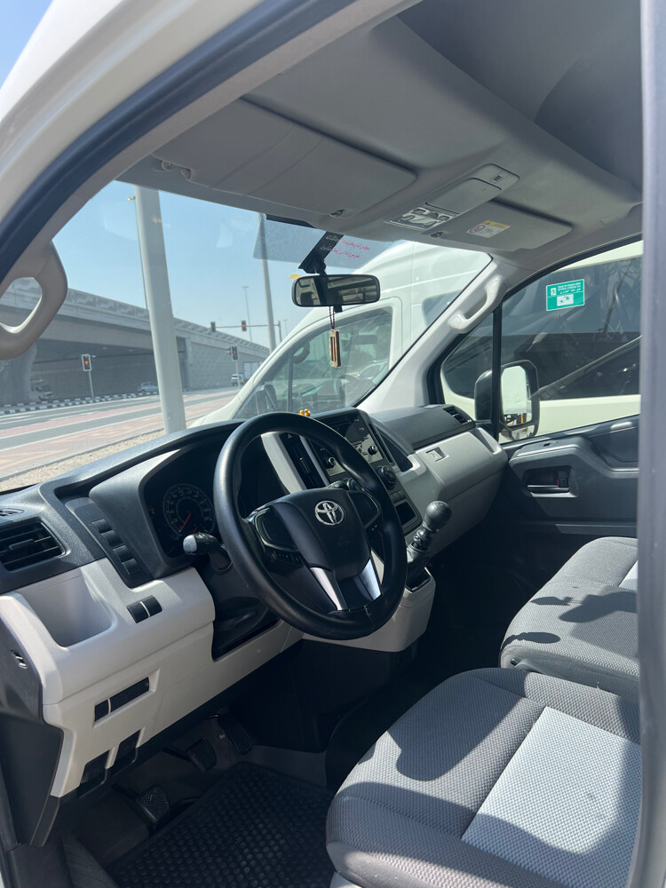 Toyota hiace - 6