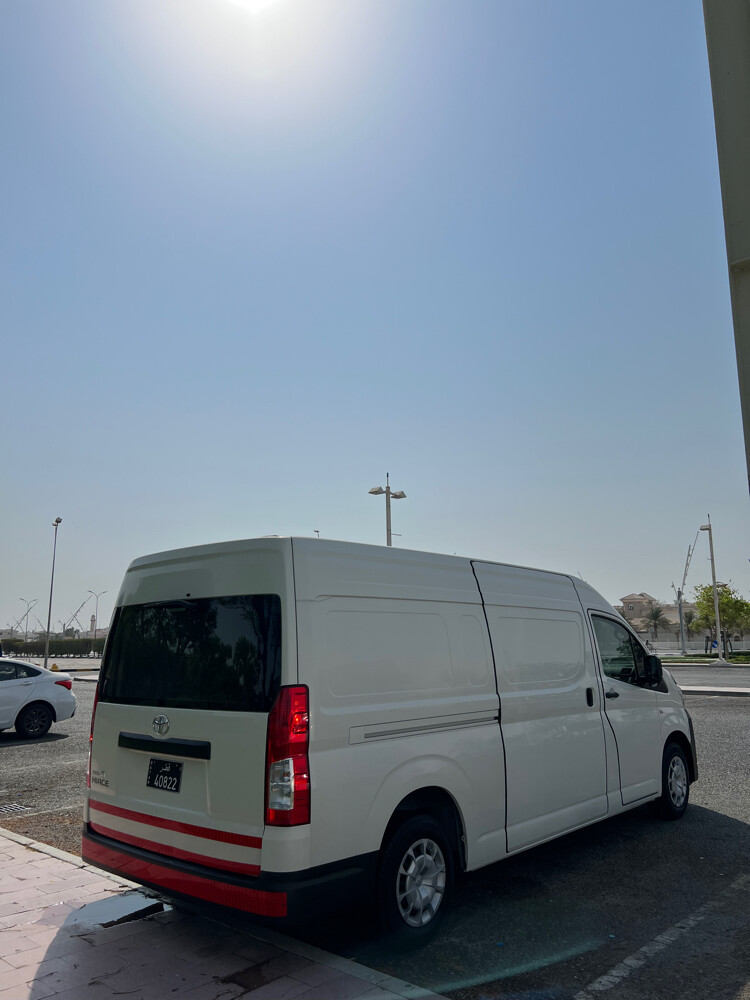 Toyota hiace - 4