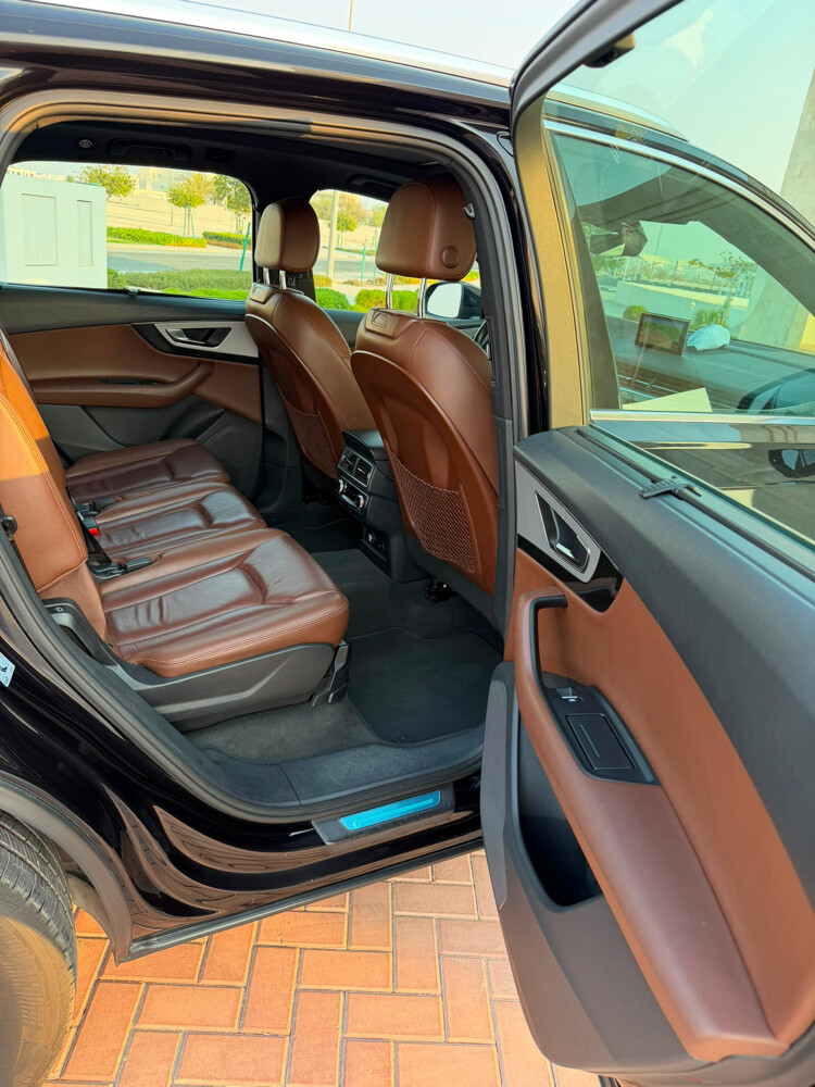 AUDI Q7 - 5