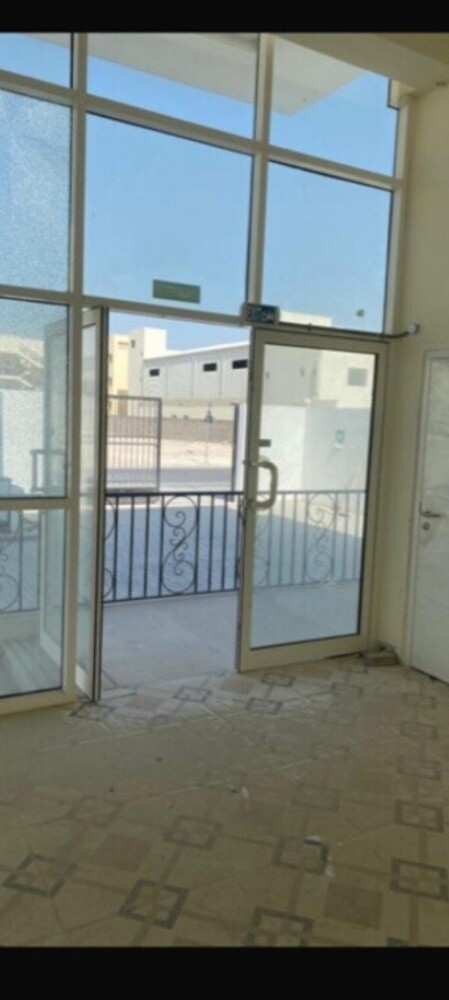 New workers' accommodation and shop - 11