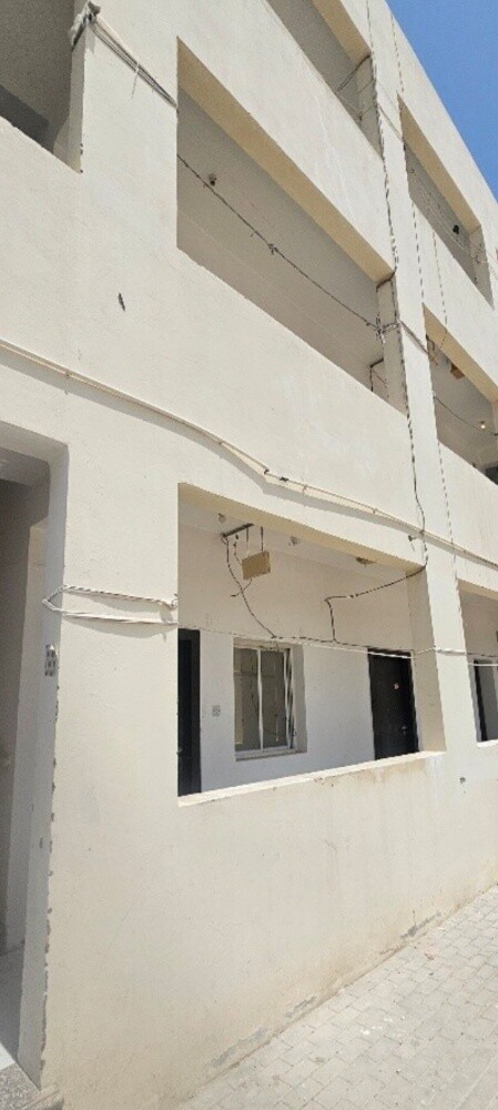 New workers' accommodation and shop - 4