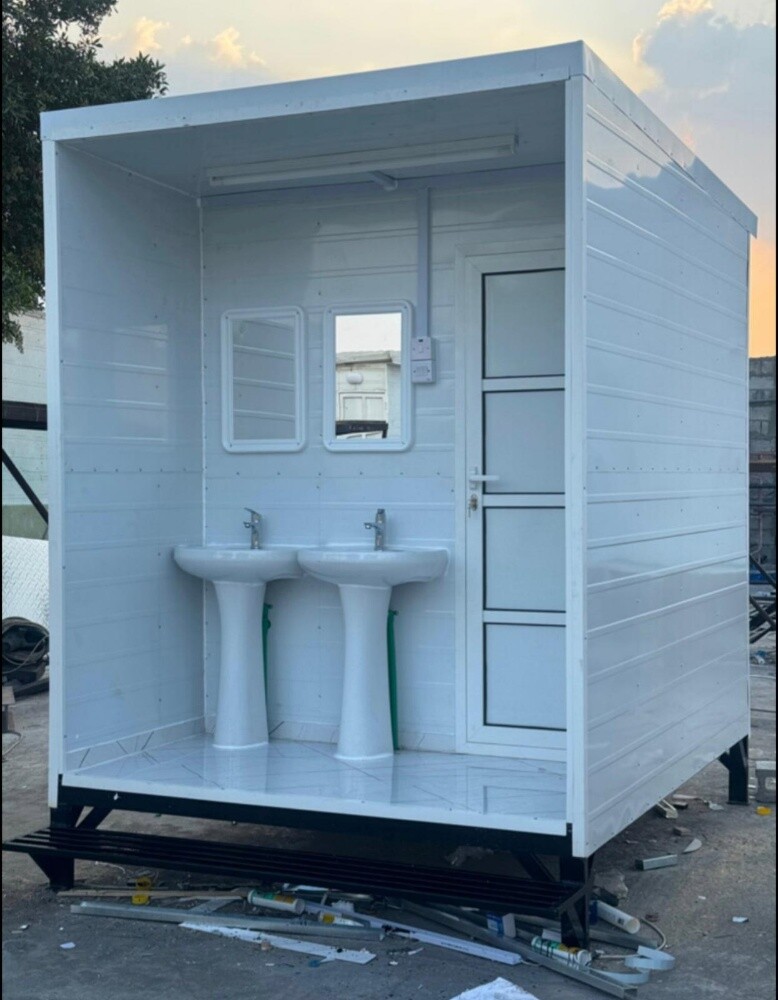 cabin kitchen toilet low price - 1