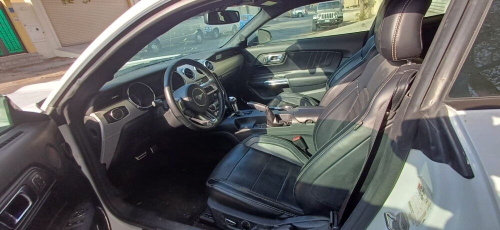 Mustang Gt premium - 7