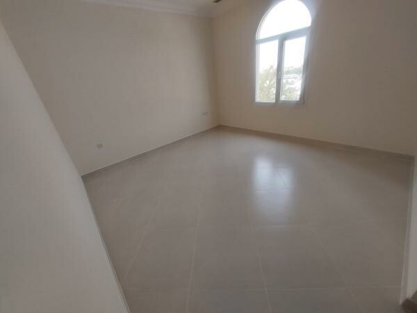 VILLA 5BHK SEMI-FURNISHED FOR RENT - 4