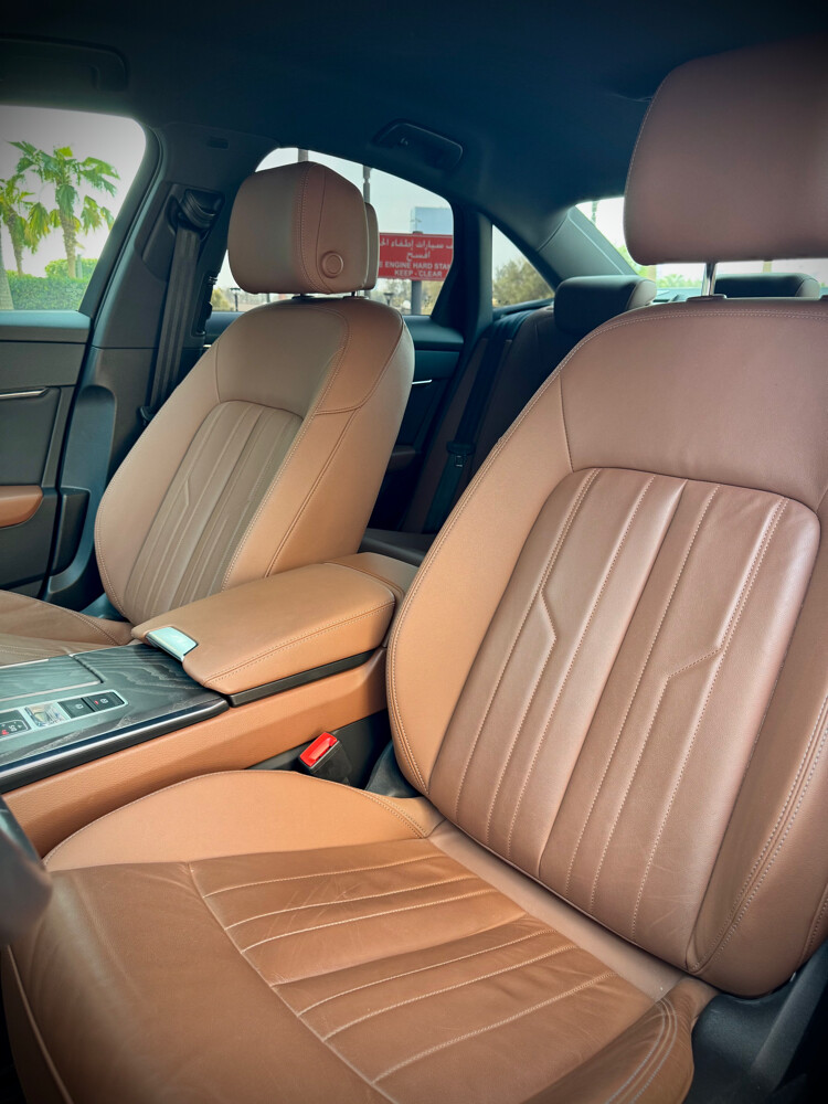 Audi A6 2025 under warranty  - 15