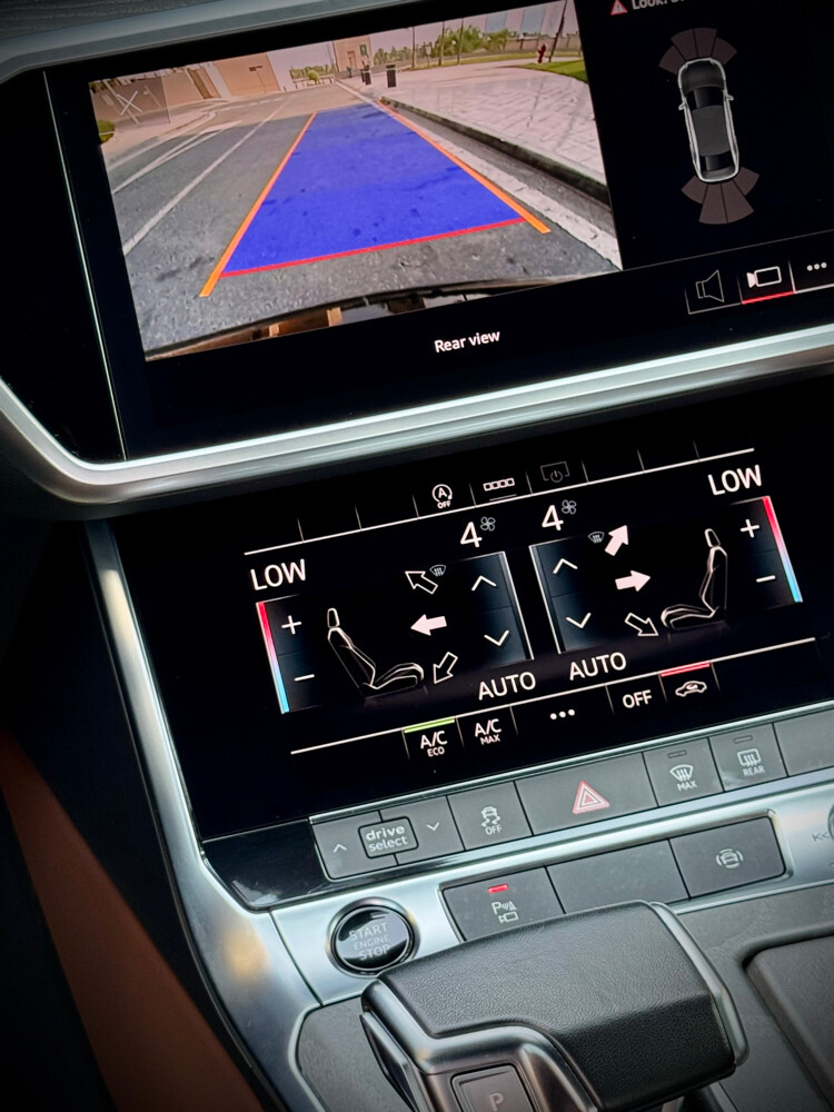 Audi A6 2025 under warranty  - 10
