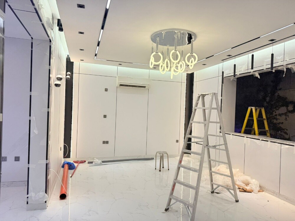 Gypsum decorations and painting for - 5