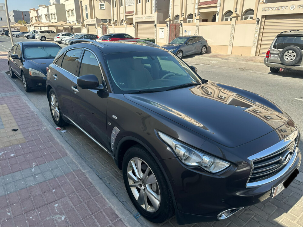 Infiniti QX70 2014 - 2