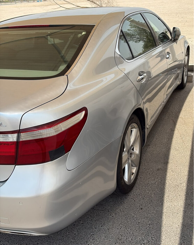 LS460L - 4