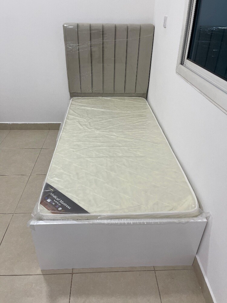 سرير ومرتبة - 12