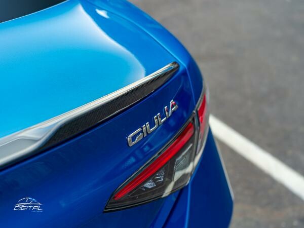 Alfa Romeo Giulia Quadrifoglio - 7