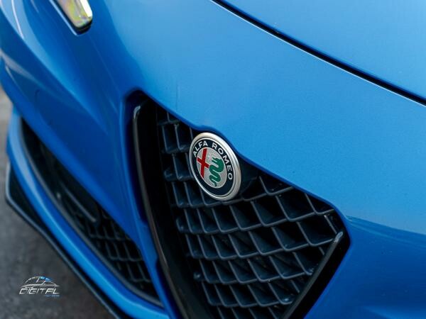 Alfa Romeo Giulia Quadrifoglio - 6