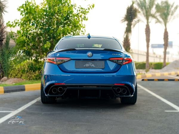 Alfa Romeo Giulia Quadrifoglio - 5
