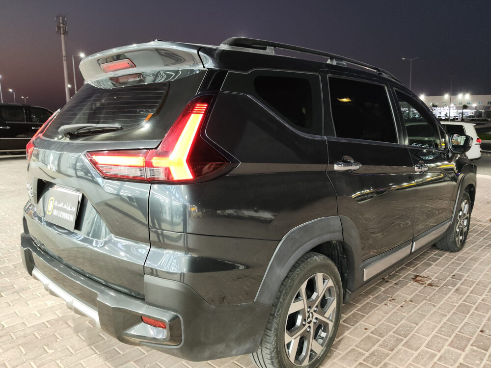 Mitsubishi Xpander - 3