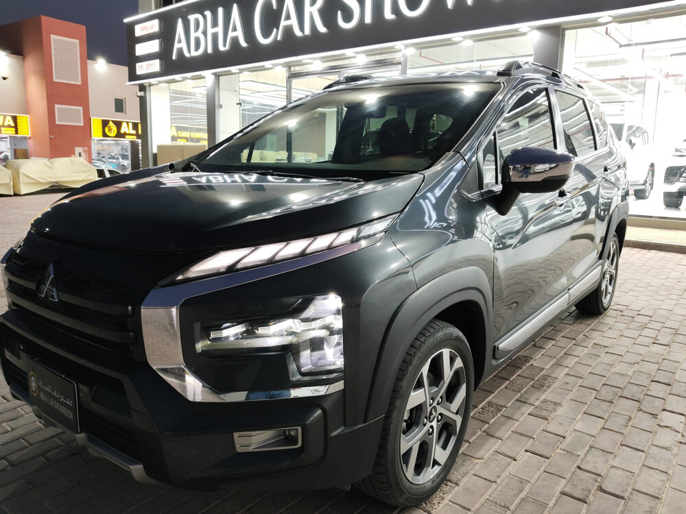 Mitsubishi Xpander - 4