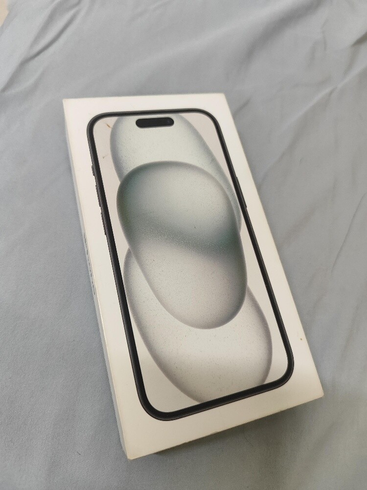 Original iPhone 15 Black 128GB - 1