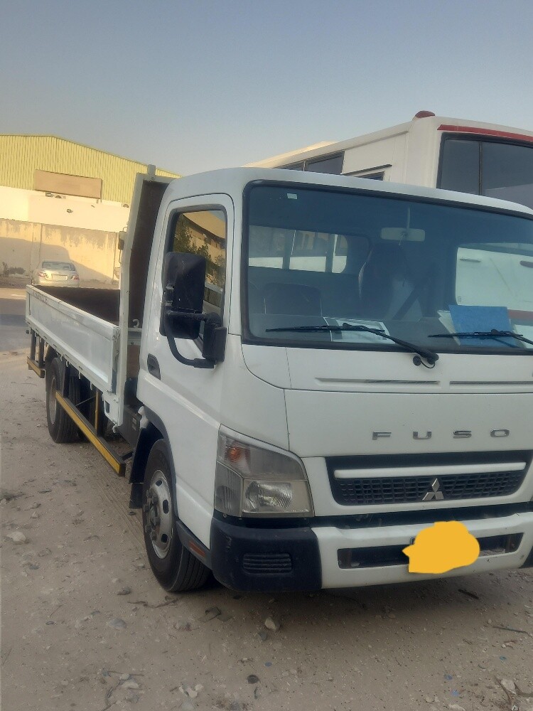 Truck for rent pickup mistubishi ce - 2