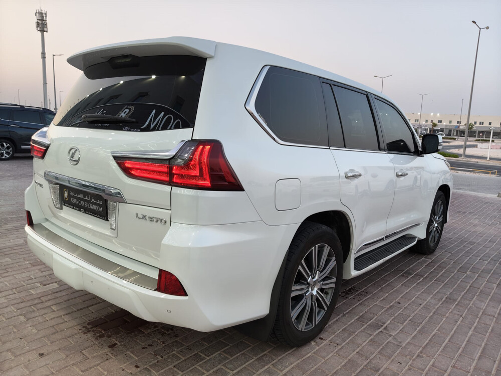 Lexus LX 570 - 6