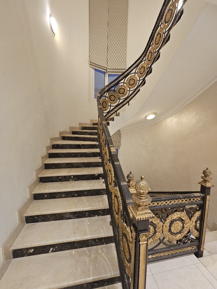 Villa for sale in Al Hilal, Na'ijah - 17
