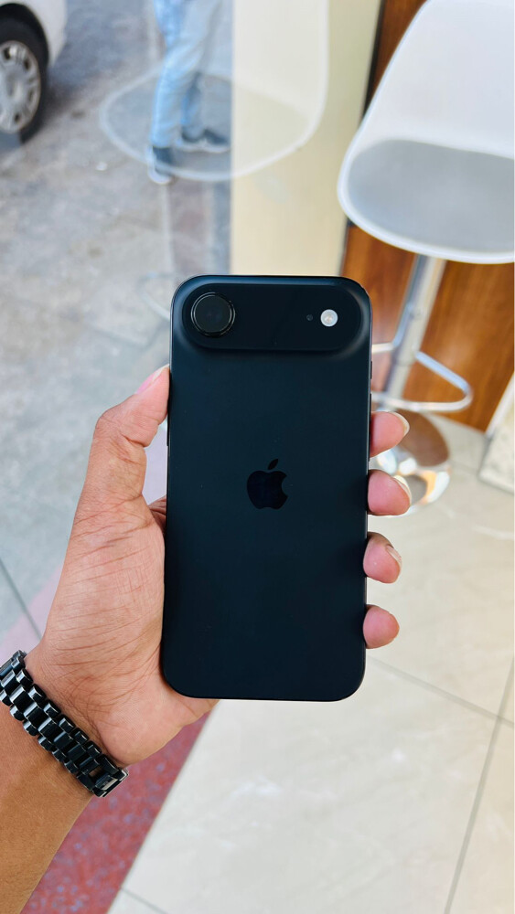 17air black 256gb  - 4