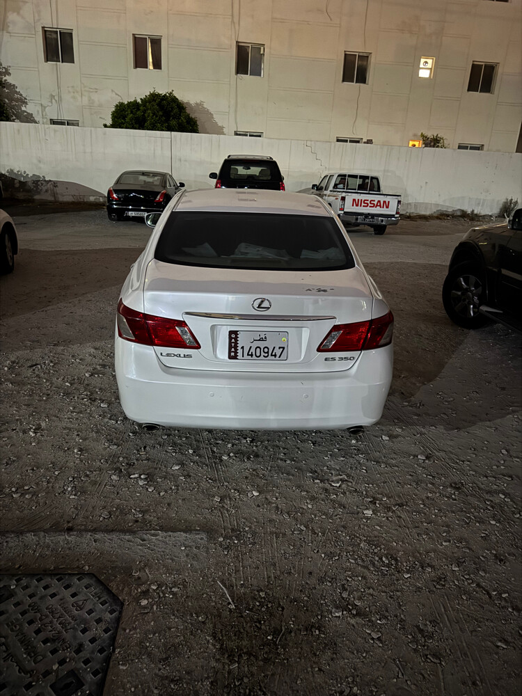 lexus E350  - 1