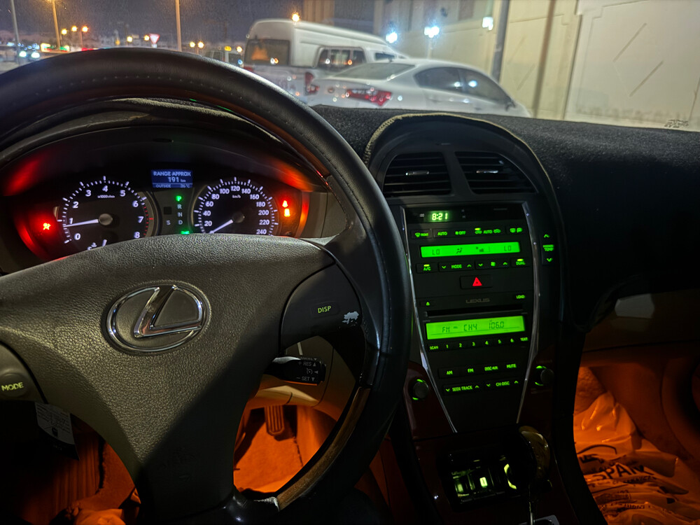 lexus E350  - 4