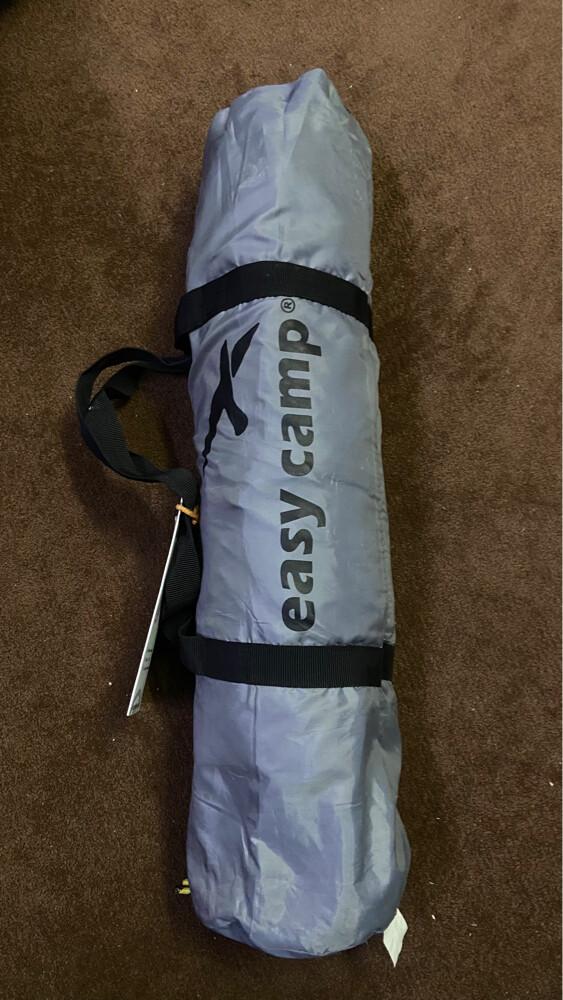 tant shade and sleeping bag - 1