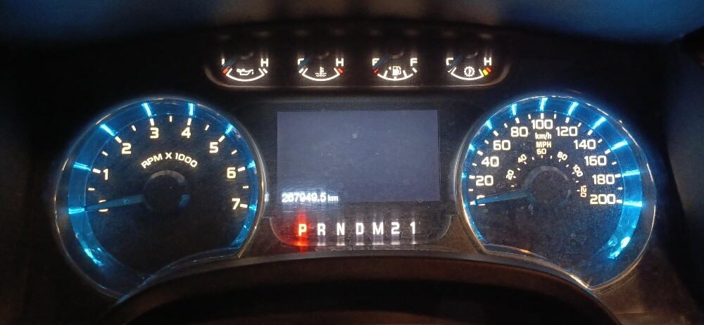 FORD F-150 - 8