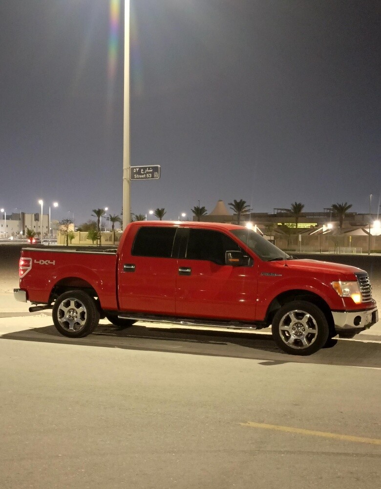 FORD F-150 - 4