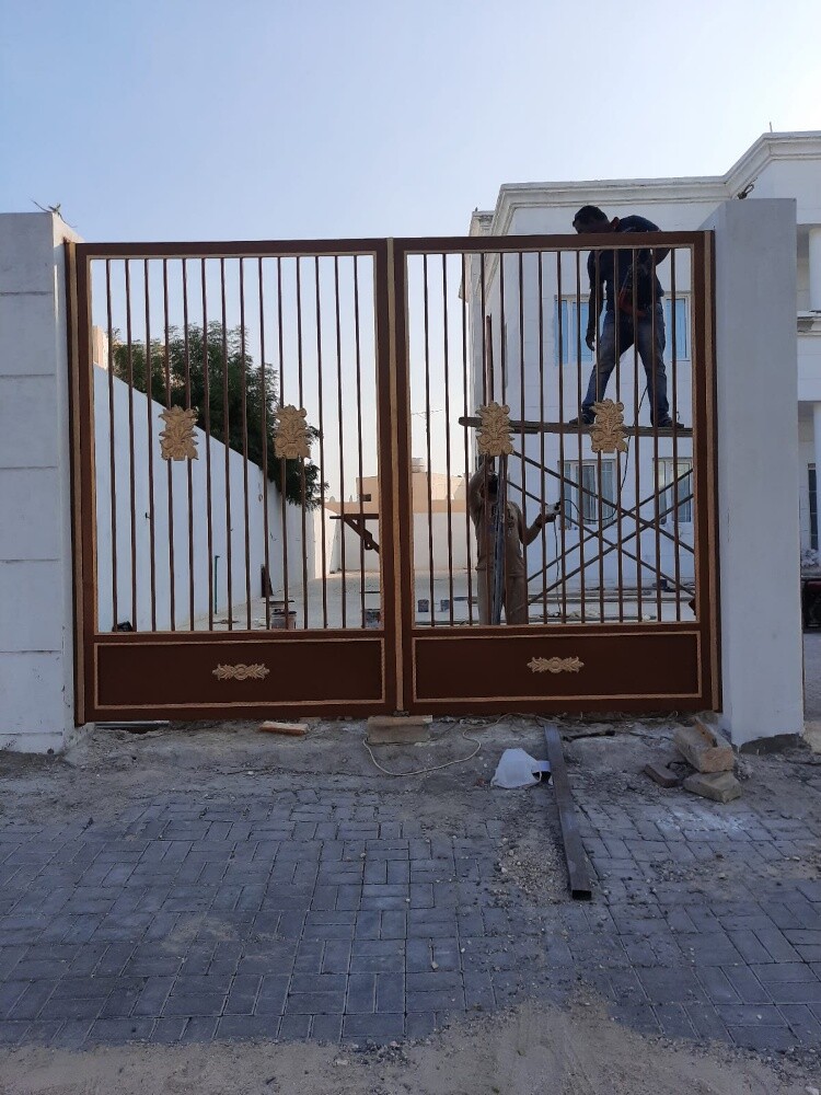 نقوم بجميع الحدادة ترتيب وتركيب ا - 20