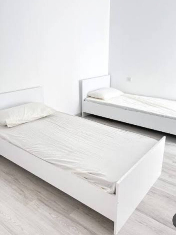 Bed for sale - 1