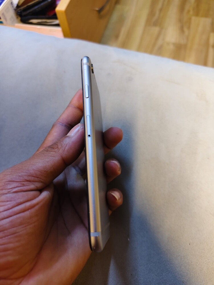 iPhone 6 - 7
