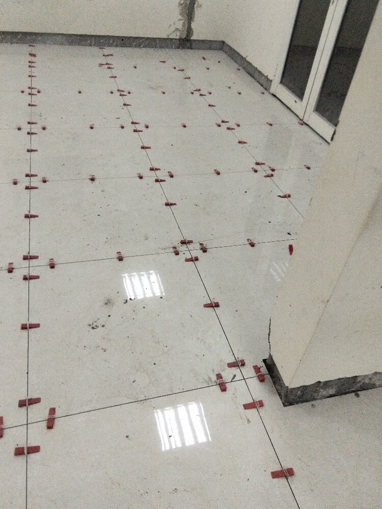 اعمال البناء طابوق بلاستر سرميك . - 27