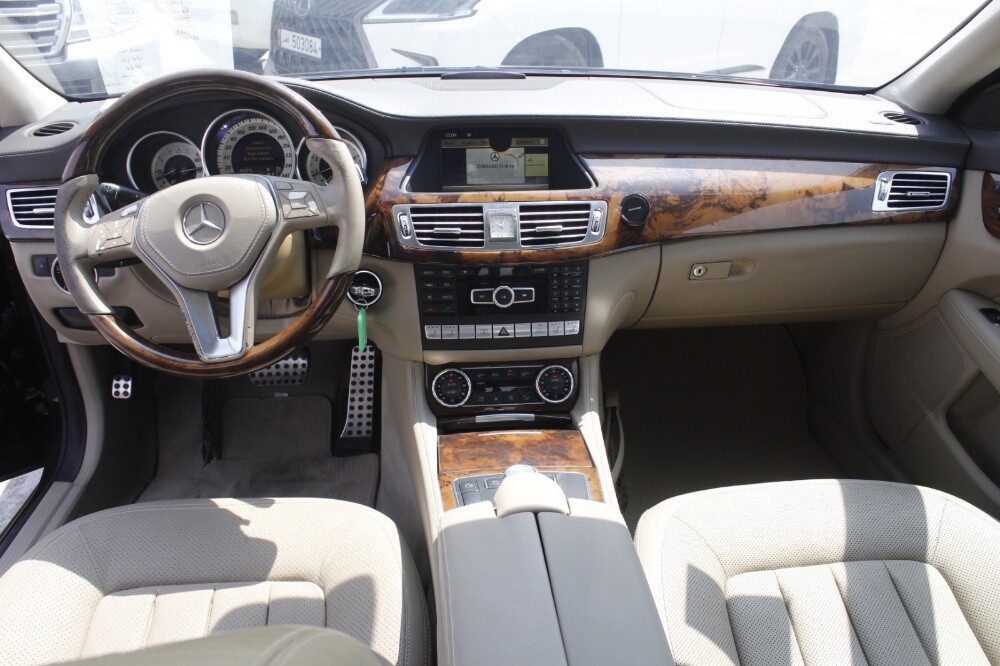 Mercedes-Benz CLS 350 - 10