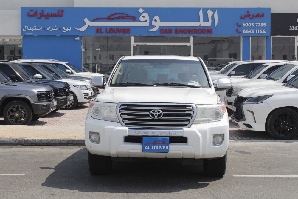 Toyota Land Cruiser GXRModel: 2015 - 4