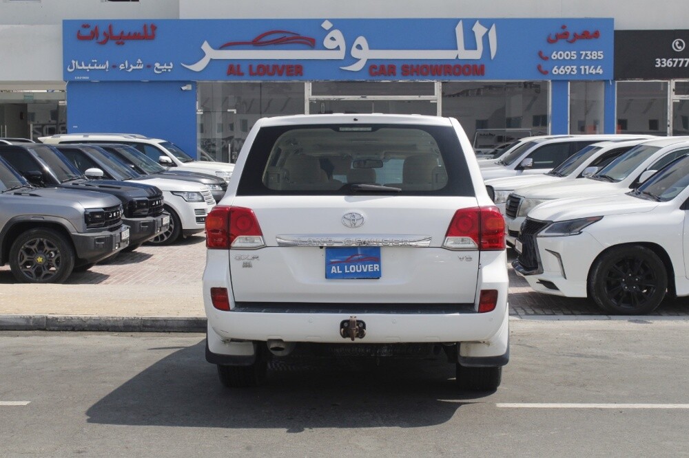 Toyota Land Cruiser GXRModel: 2015 - 5