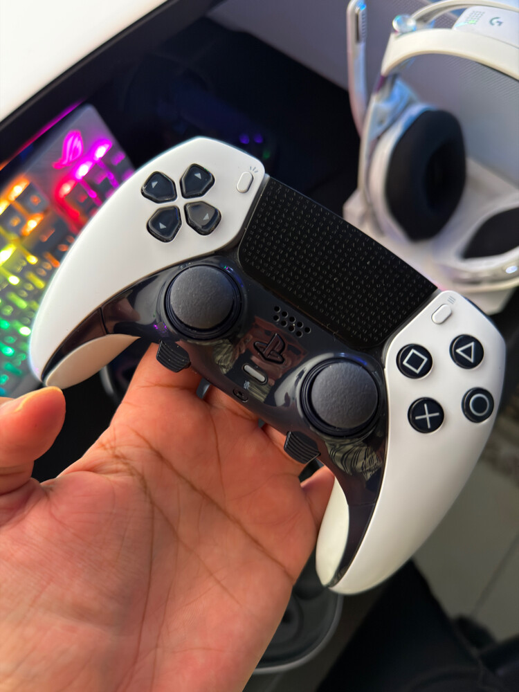 PS5 edge controller with case - 2