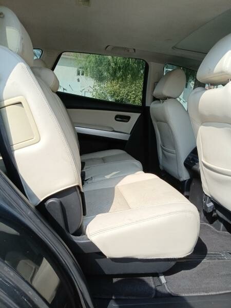 Mazda CX-9 Full option Model 2016 - 9