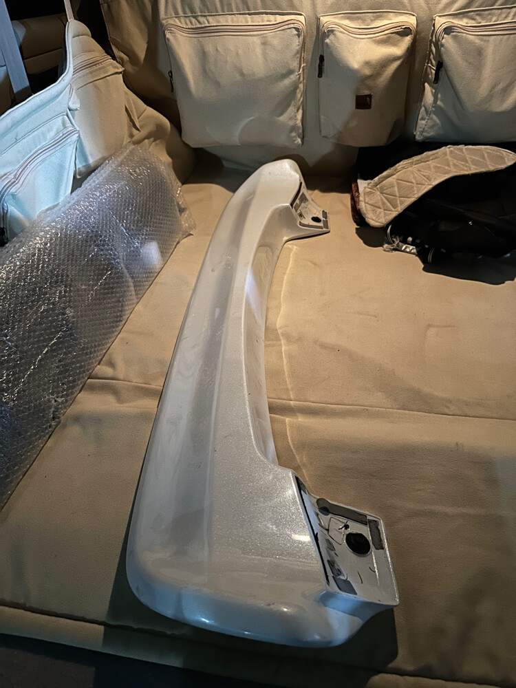 spoiler , chrome , door handles  - 1