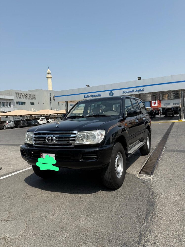 Land Cruiser - 2