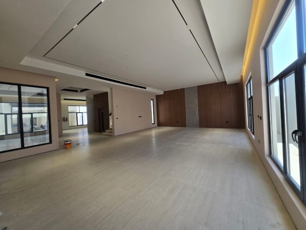 For sale/ Brand new villa 7 Bhk - 6