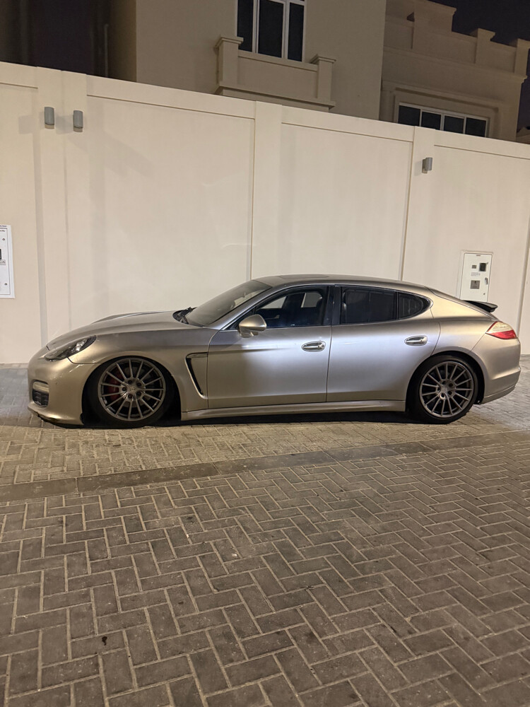 Porsche panamera S v8 - 4