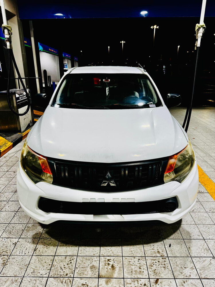 Mitsubishi - 4