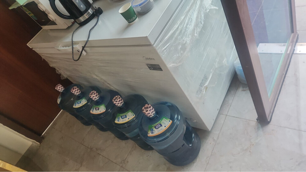 upright Freezer - 2