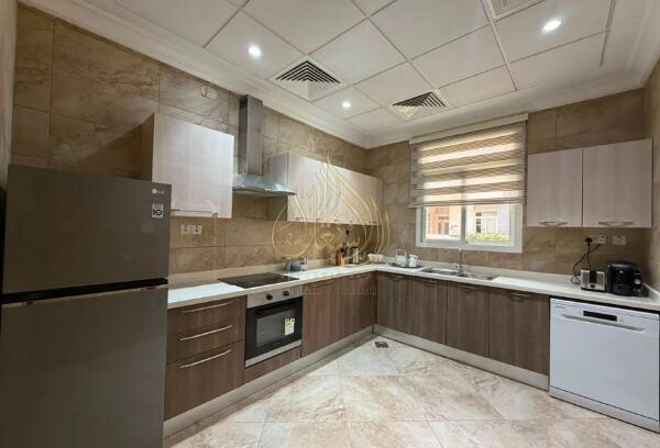 Furnished Three Bedroom Villa - 8